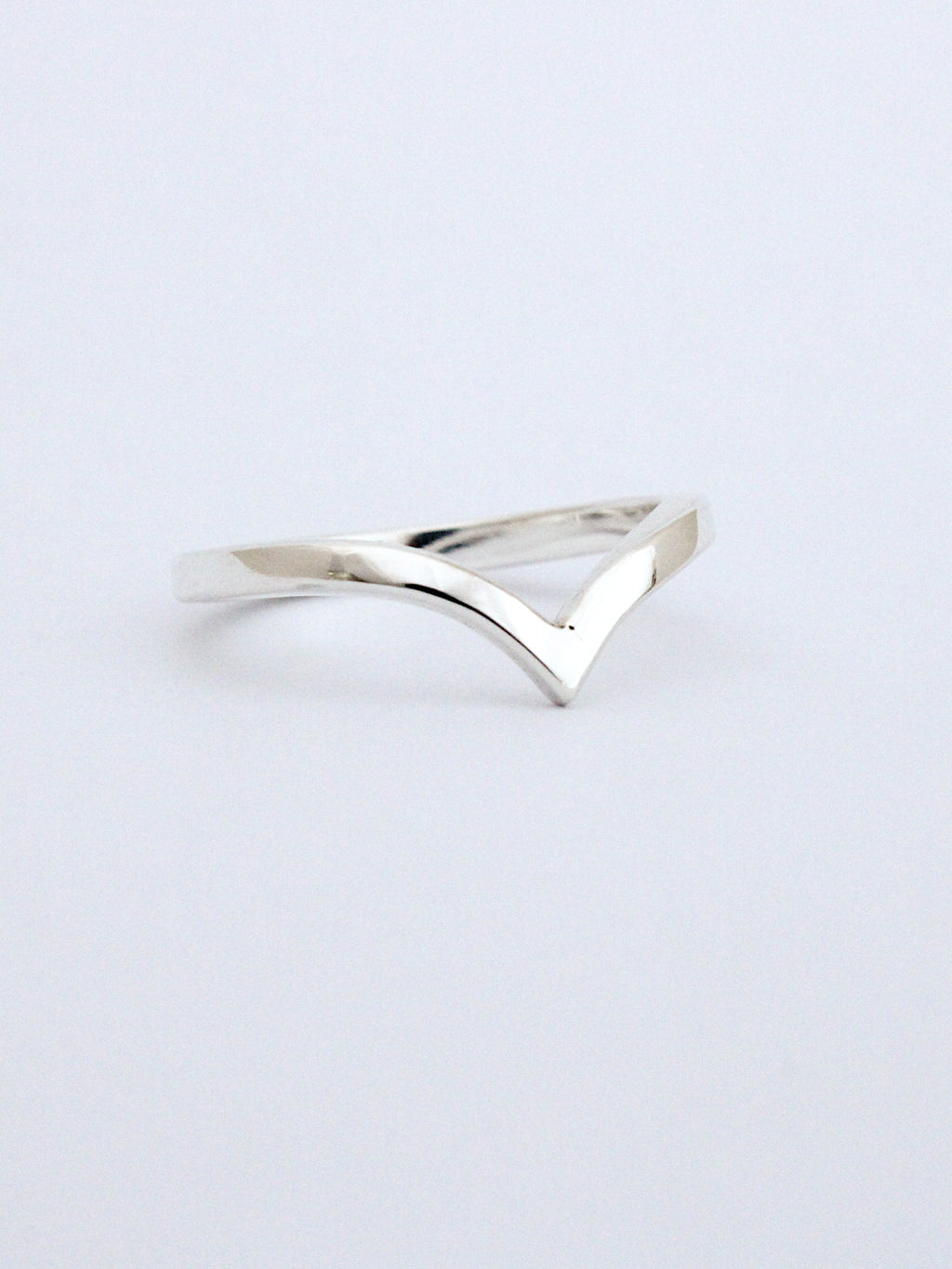 Pine Fitted Wishbone Wedding Band