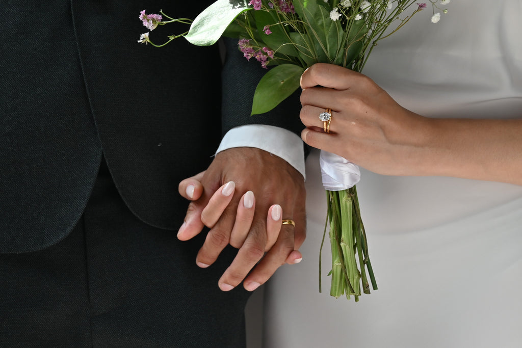 Elm Curved Fitted Wedding Band