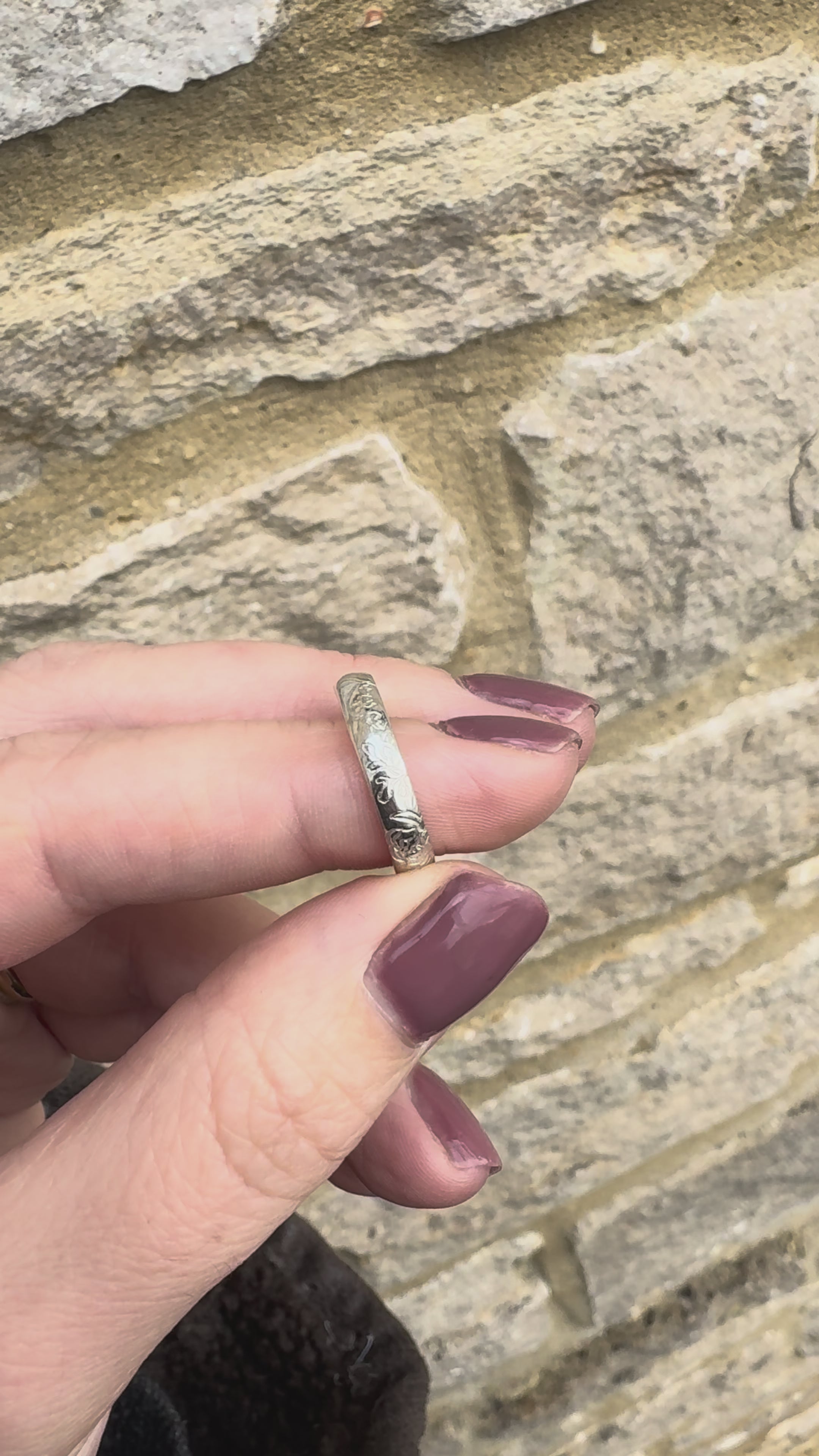 Birth flower ring wax carved